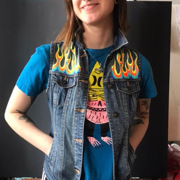 Flames Vest Hand Painted - Picture 2 of 4